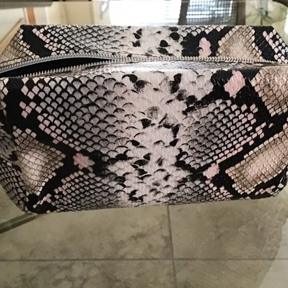 tarte Cosmetics Vegan Zippered Snakeskin Makeup Bag - BRAND NEW